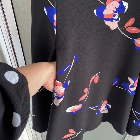 DKNY Ruffle Aline with Short Flutter Sleeve dress - Picture 7 of 9